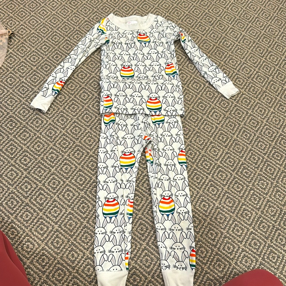 Like new Easter PJ’s